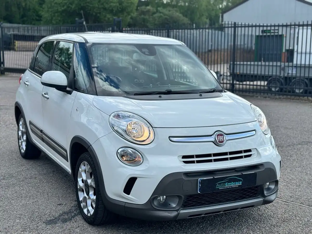 2014-fiat-500l-13-multijet-trekking-ss-dualogic-big-2