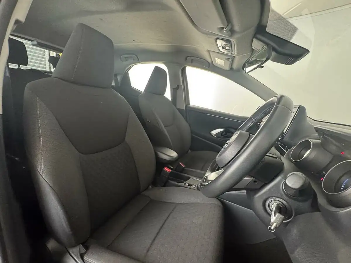 2022-toyota-yaris-15-vvt-i-design-big-10