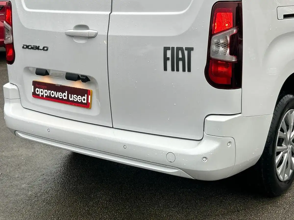 2024-fiat-doblo-15bluehdi-standard-l1h1-swb-100bhpeu6d-l1h1-1000kg-big-19