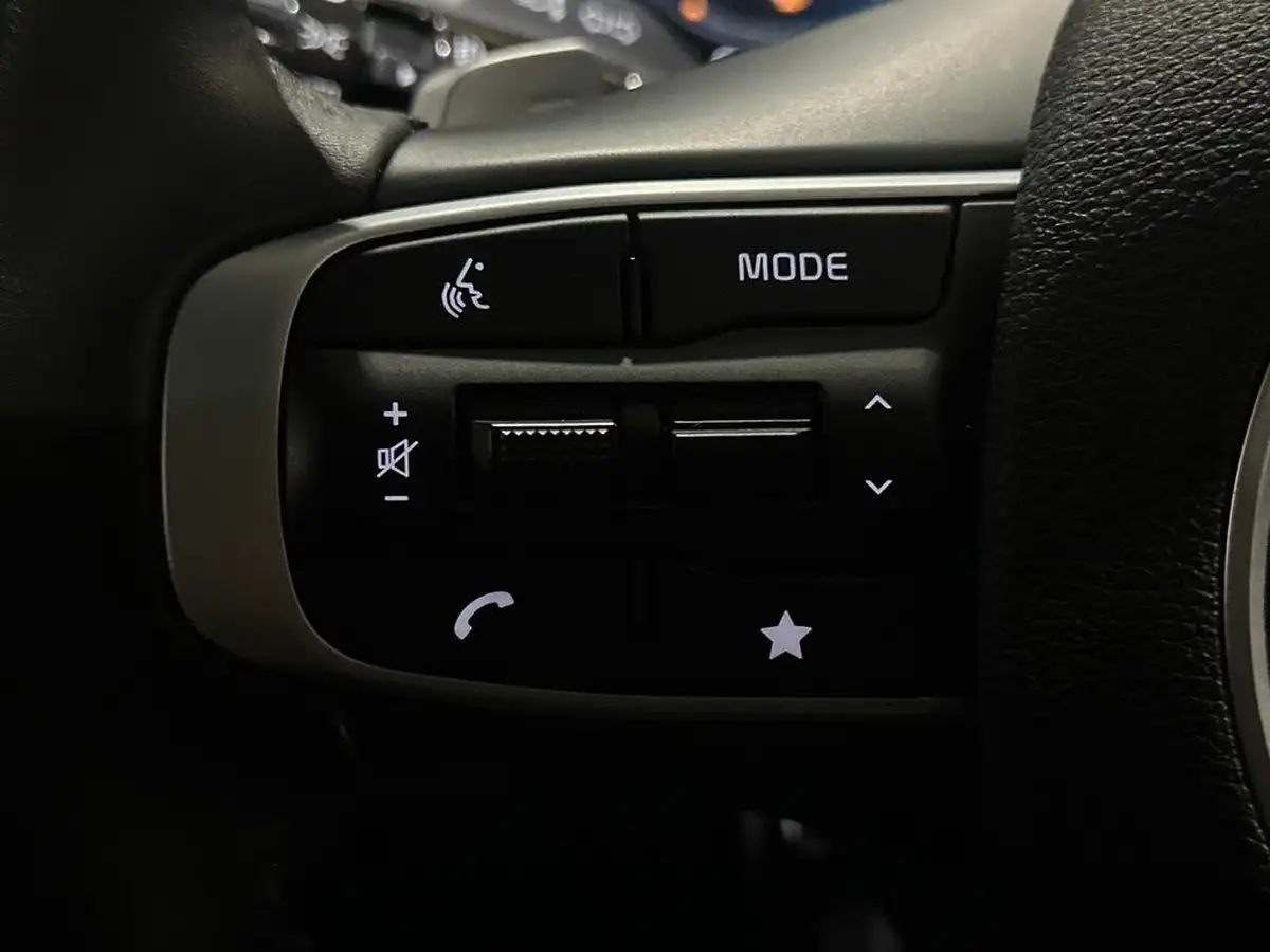 2023-kia-sportage-16-t-gdi-4-226bhp-hev-auto-big-18