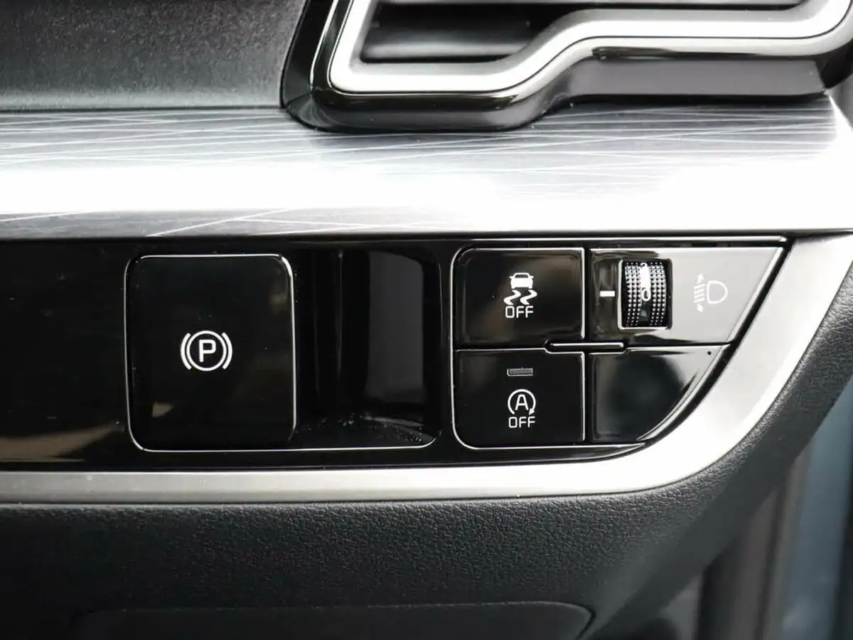 2025-kia-sportage-16-t-gdi-2-big-43