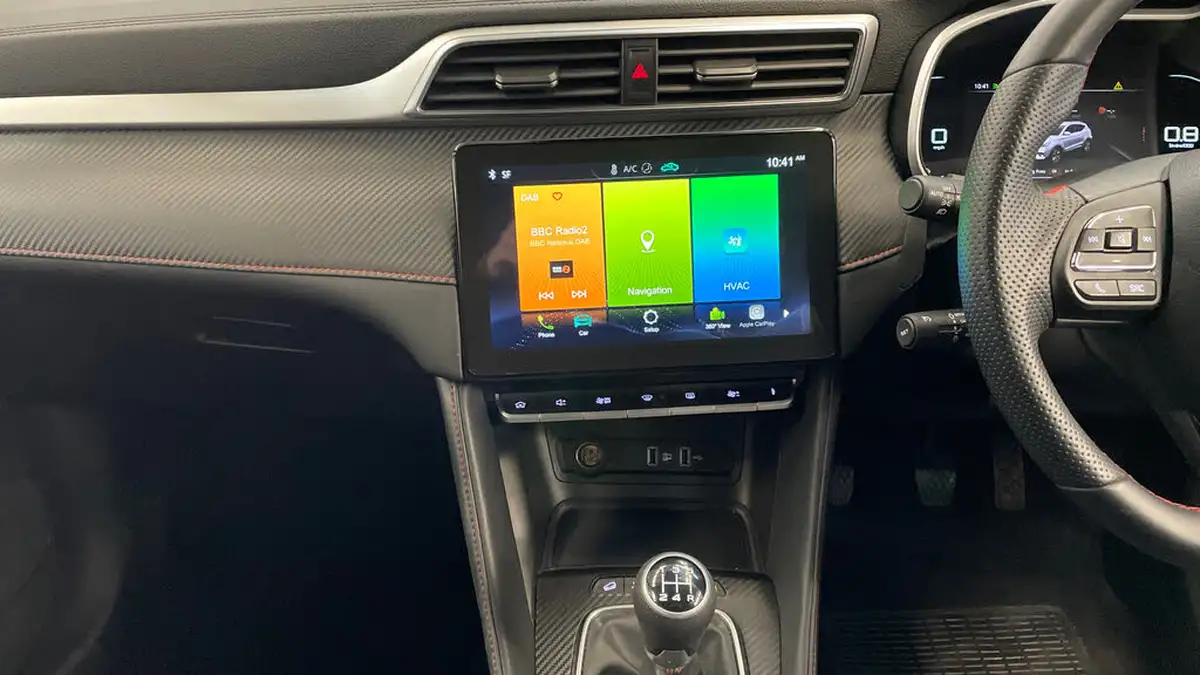 2024-mg-zs-suv-15-vti-tech-exclusive-big-11