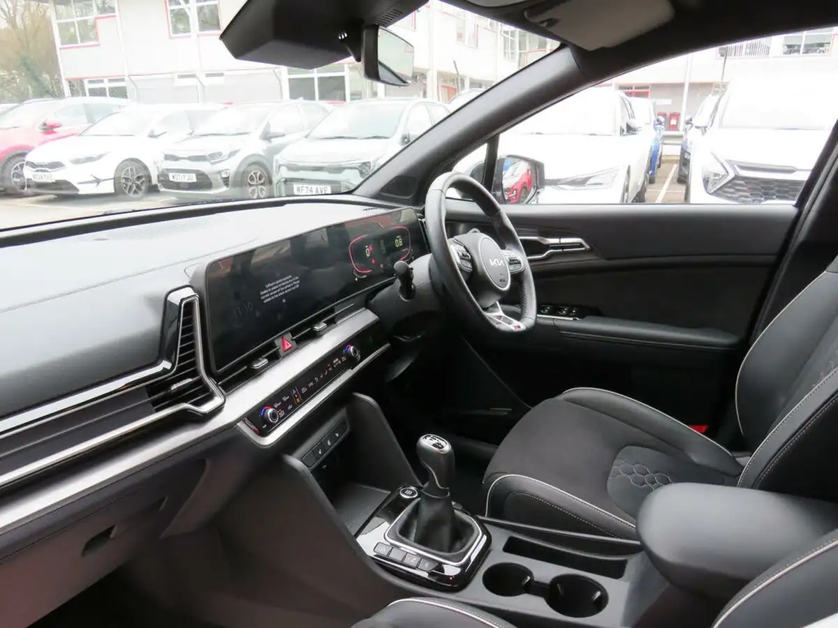 2024-kia-sportage-16-t-gdi-gt-line-148bhp-big-9