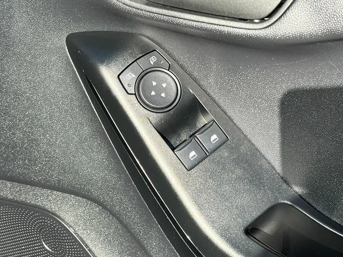 2022-ford-fiesta-11-ti-vct-trend-5d-big-21