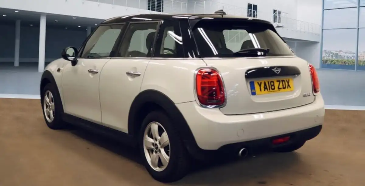 2018-mini-cooper-15-cooper-series-ii-ss-hatchback-5d-big-7