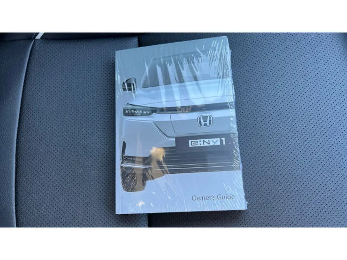 2023-honda-eny1-e-advance-big-43
