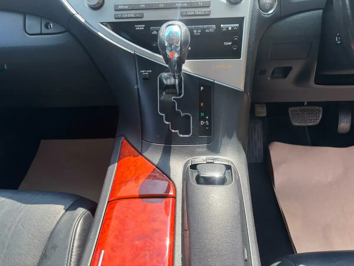 2009-lexus-rx-450h-35-se-i-big-19