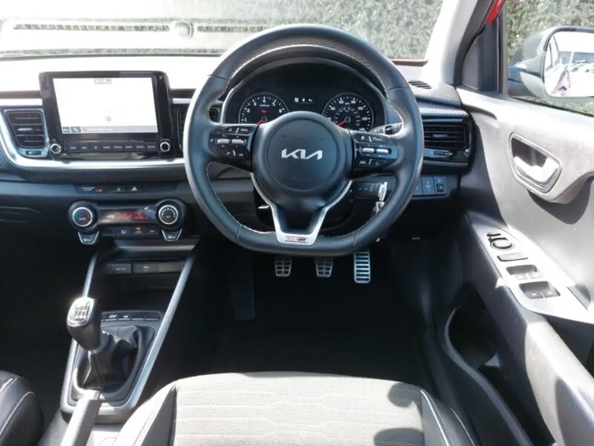 2022-kia-stonic-10-t-gdi-gt-line-118bhp-48v-big-6