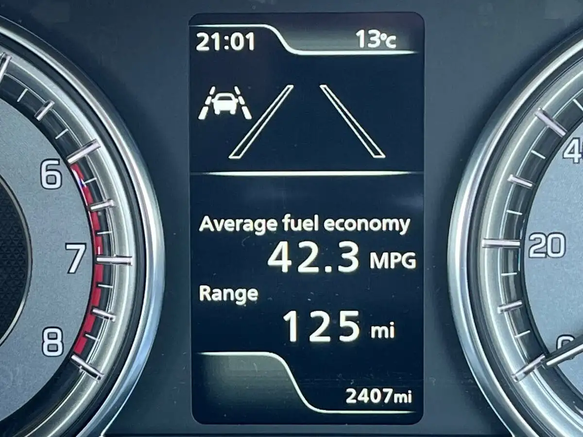 2023-suzuki-vitara-14-boosterjet-sz-t-big-22
