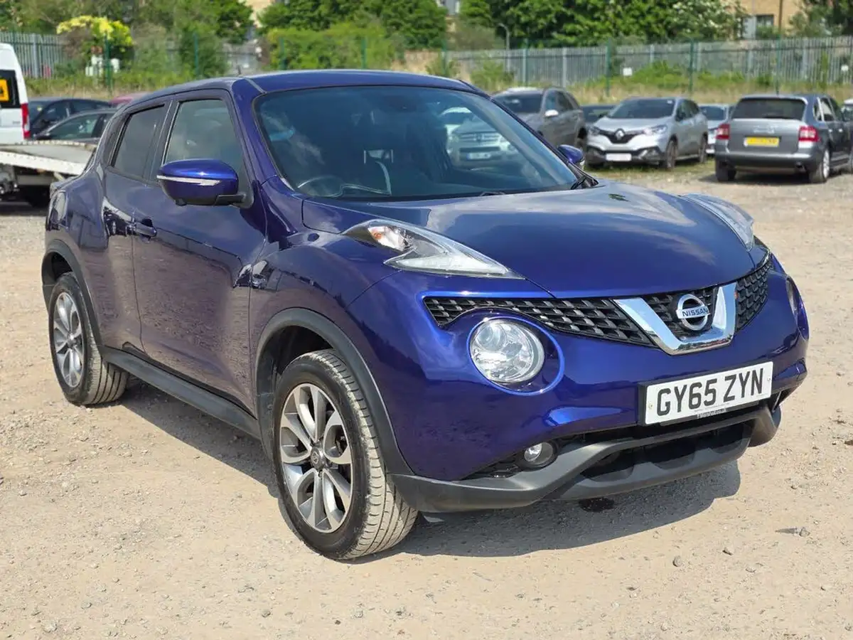 2015-nissan-juke-16-tekna-117ps-1598cc-xtronic-cvt-big-5