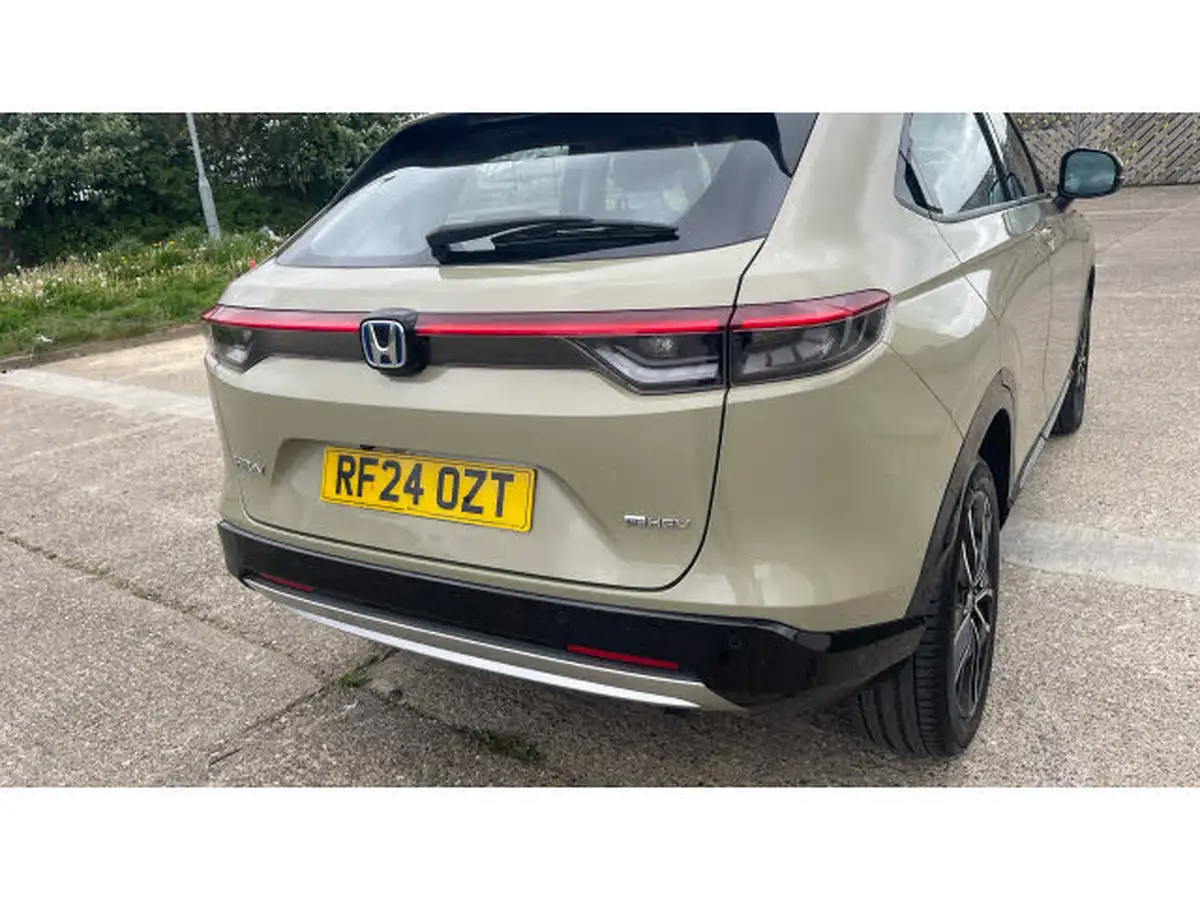2024-honda-hr-v-15-i-mmd-advance-big-40