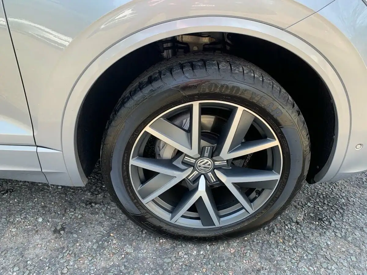 2019-volkswagen-touareg-30tdi-r-line-tech-286ps-big-16