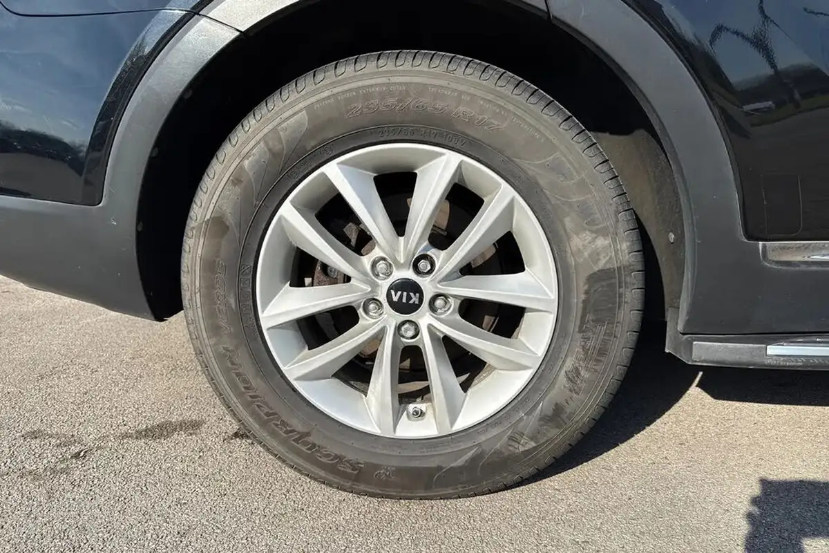 2016-kia-sorento-22-crdi-kx-1-big-9