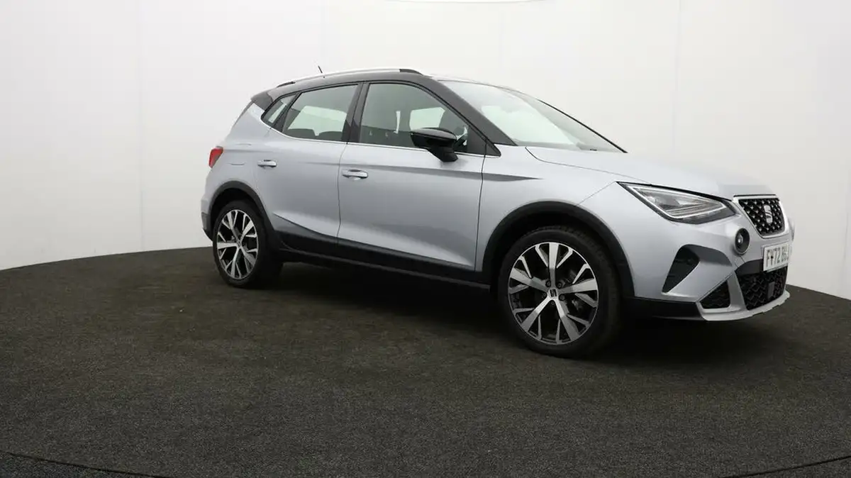 2023-seat-arona-10-tsi-xperience-lux-110ps-big-79