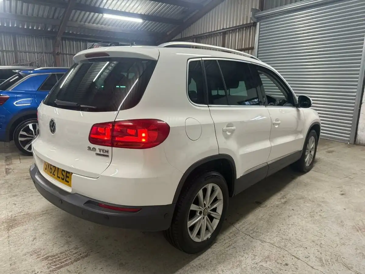 2012-volkswagen-tiguan-20td-se-140ps-4wd-big-6