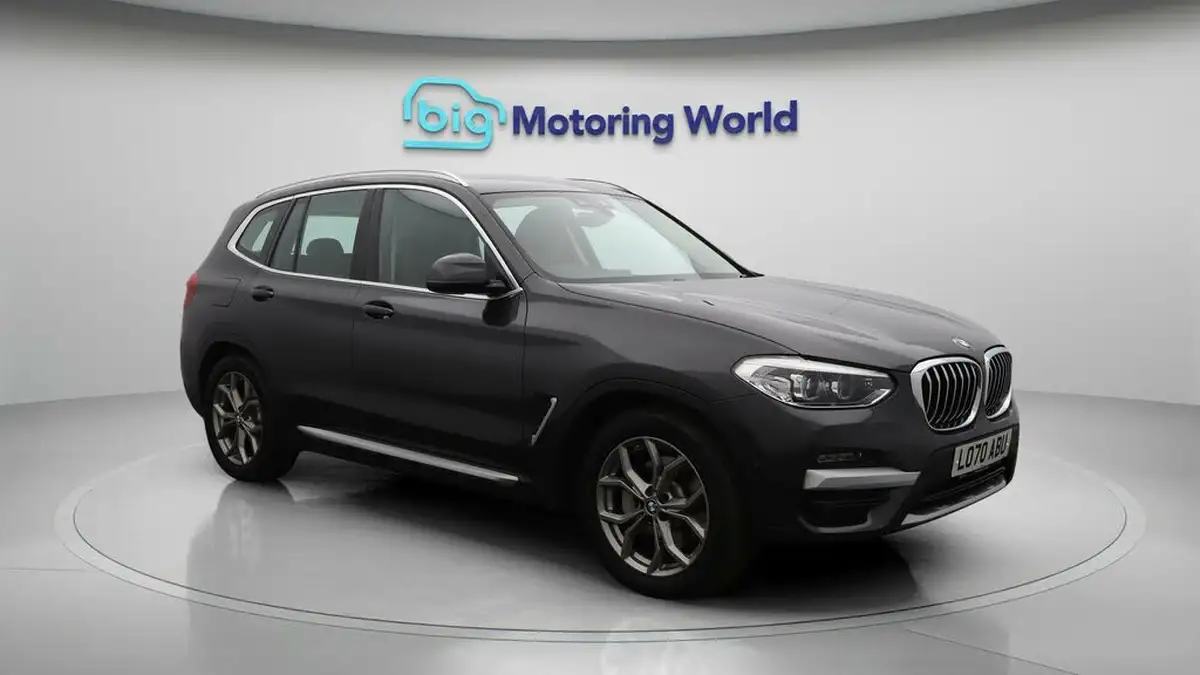 2021-bmw-x3-20-xdrive-30e-xline-big-1