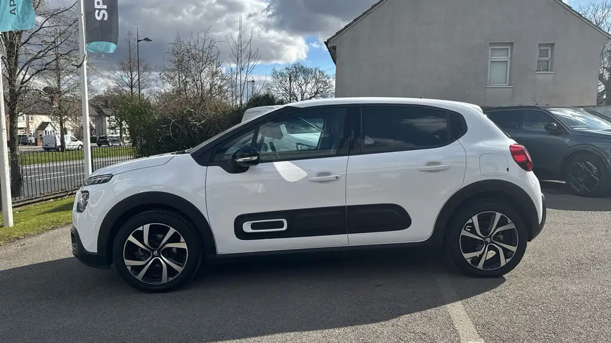 2024-citroen-c3-12-puretech-max-110ps-eat6-big-5