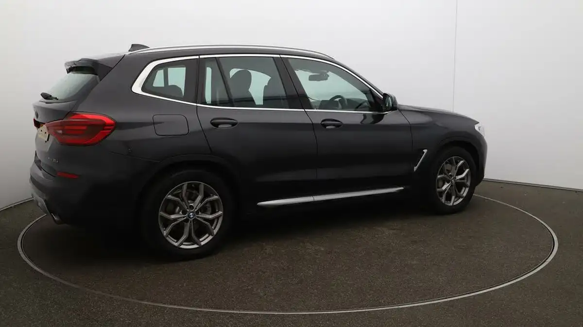 2021-bmw-x3-20-xdrive-30e-xline-big-53