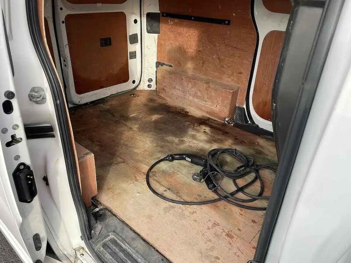 2021-nissan-env200-e-visia-panel-van-auto-big-9