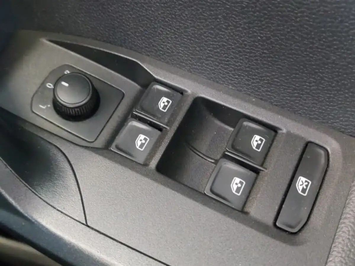 2021-seat-arona-10-tsi-evo-se-technology-big-14