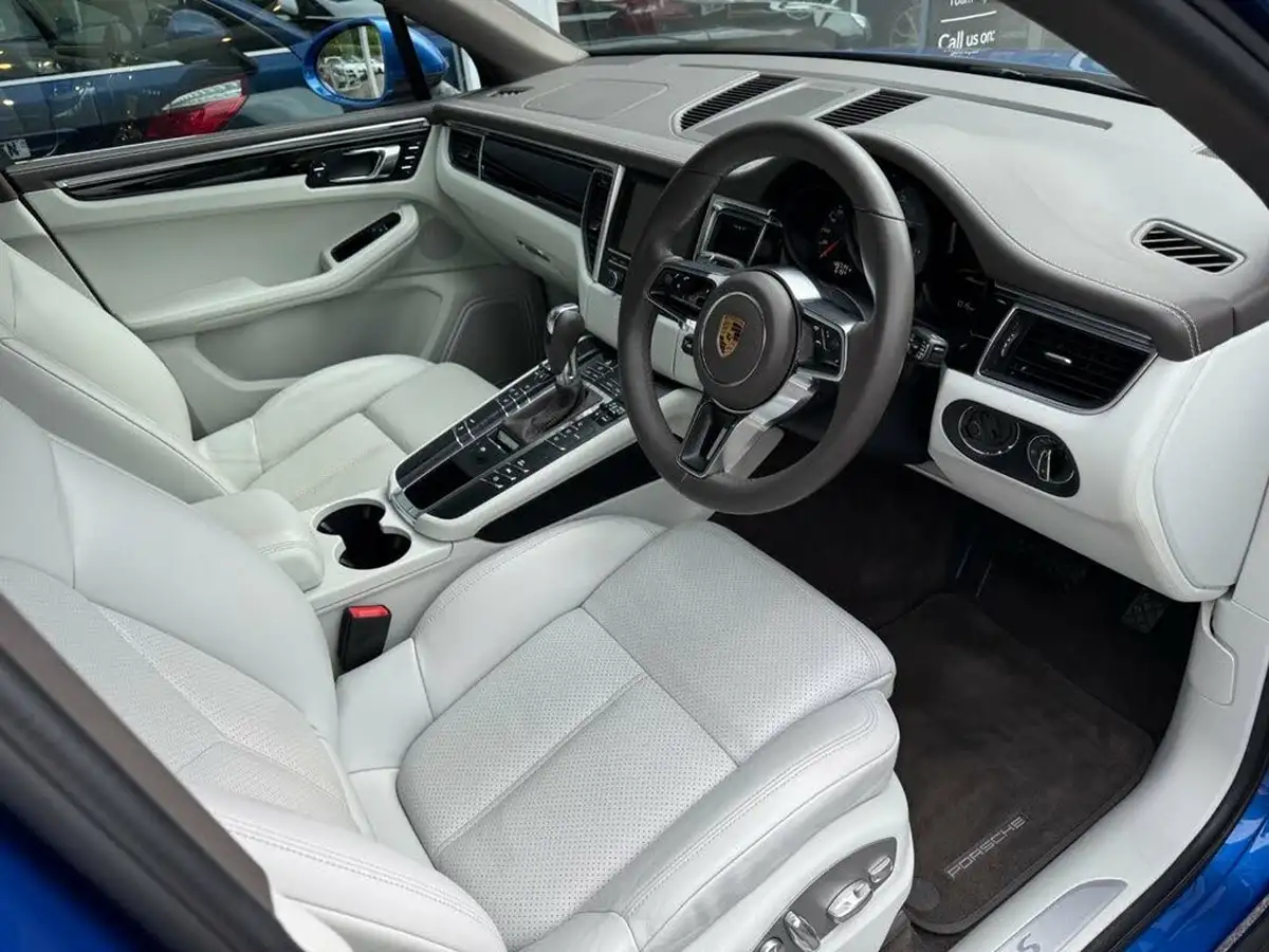 2015-porsche-macan-30-s-big-11