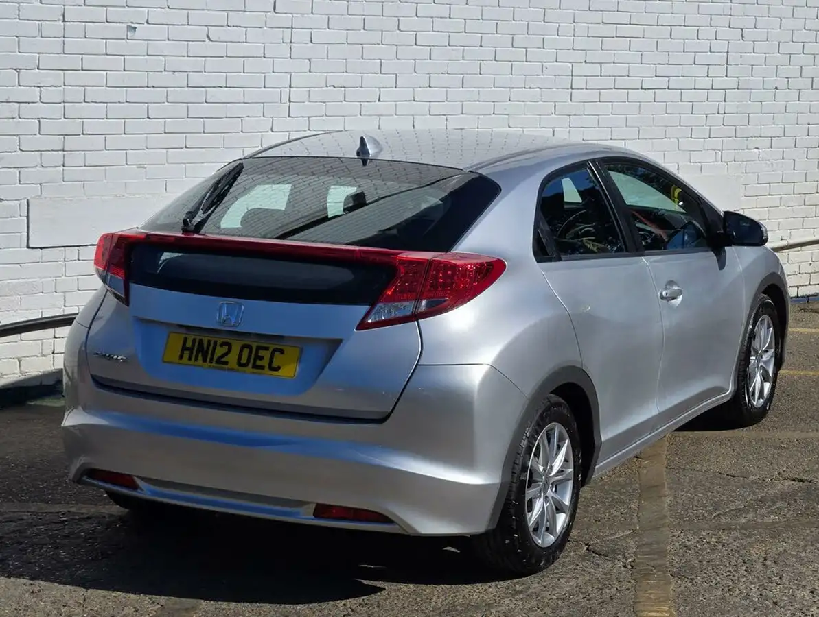 2012-honda-civic-18-ex-auto-big-10