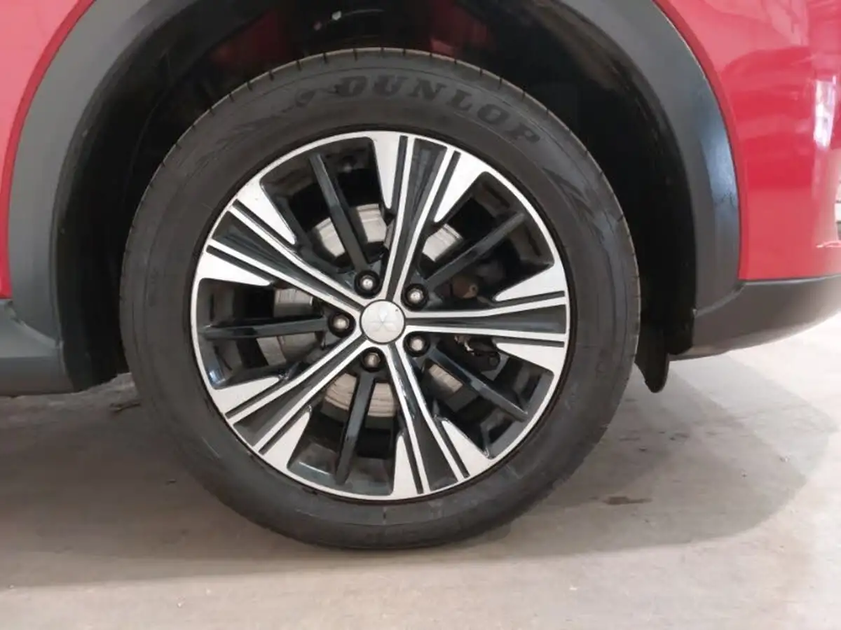 2018-mitsubishi-eclipse-cross-15-3-big-8