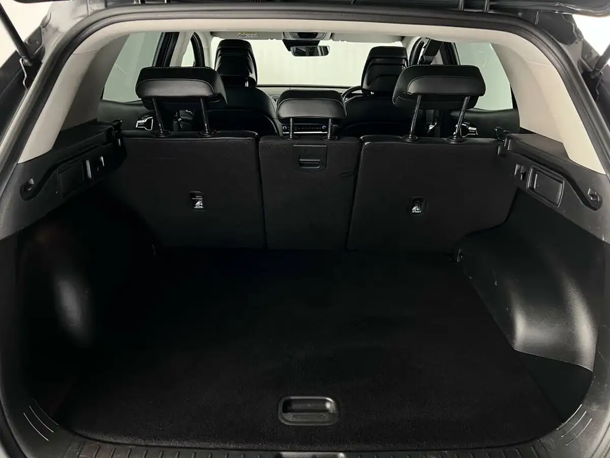 2023-kia-sportage-16-t-gdi-3-148bhp-big-12