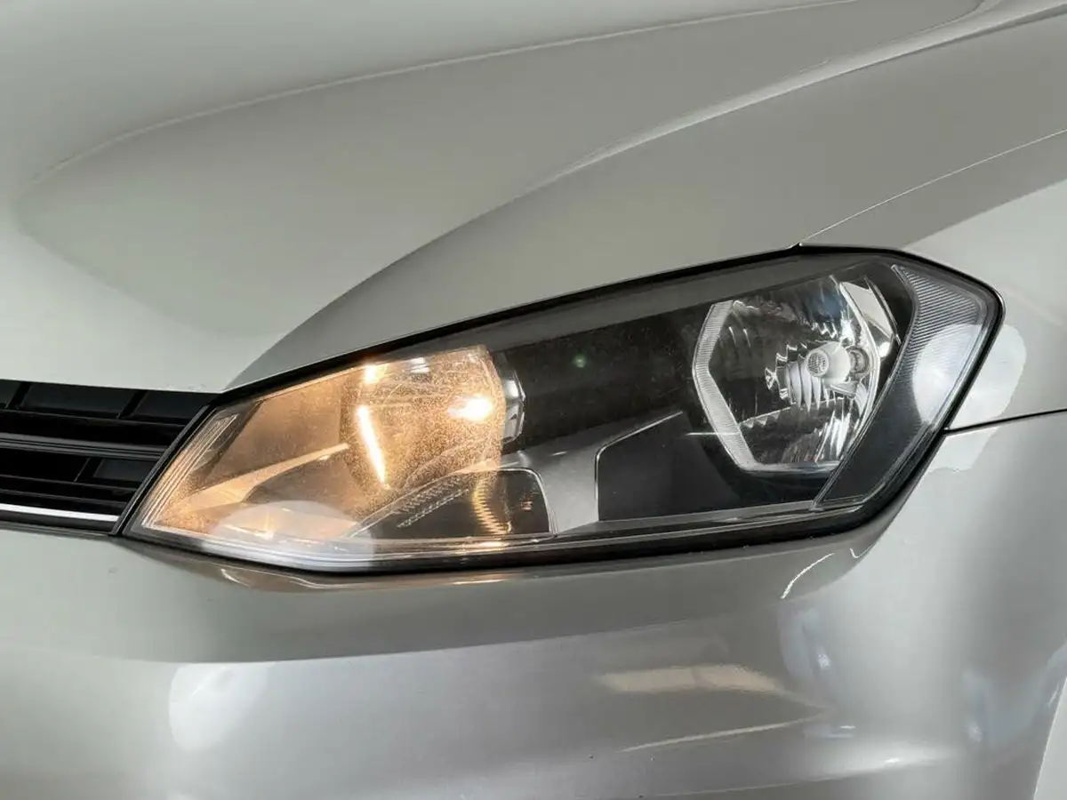 2014-volkswagen-golf-16tdi-se-ss-hatchback-5d-big-7