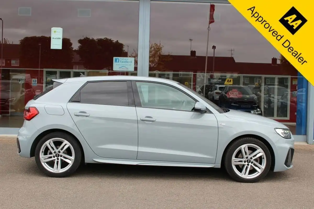 2021-audi-a1-15-35-tfsi-s-line-big-1
