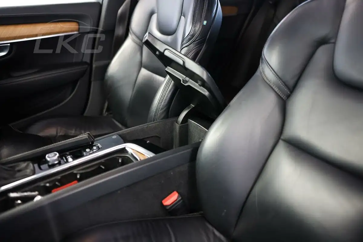 2018-volvo-v90-20td-d5-inscription-4x4-big-40