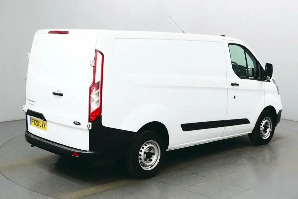 2020-ford-transit-custom-20tdci-280-l1h1-leader-105pseu6dt-panel-van-big-7