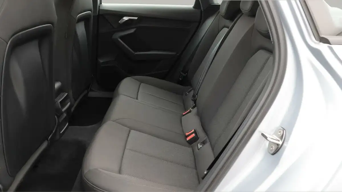 2021-audi-a3-15-35-tfsi-technik-s-tronic-big-16