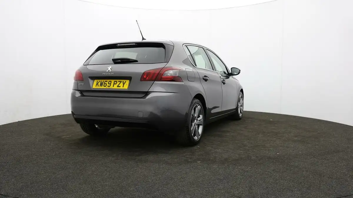 2019-peugeot-308-12-puretech-allure-130bhp-big-78