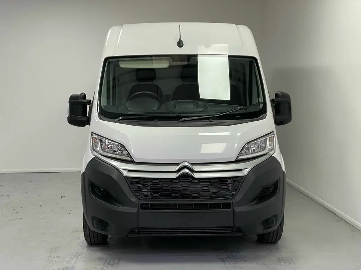 2023-citroen-relay-22bluehdi-35-l3h2-enterprise-edition-panel-big-1