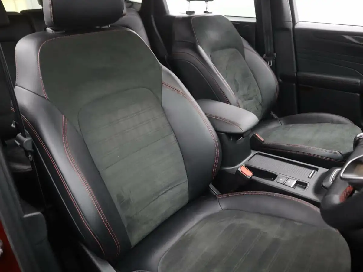 2022-ford-kuga-15-st-line-x-edition-big-12