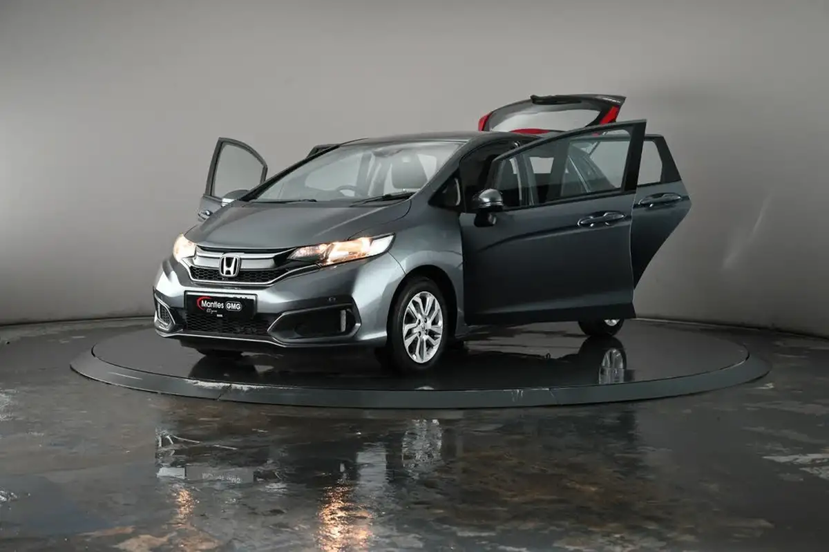 2018-honda-jazz-13-i-vtec-se-navi-big-44