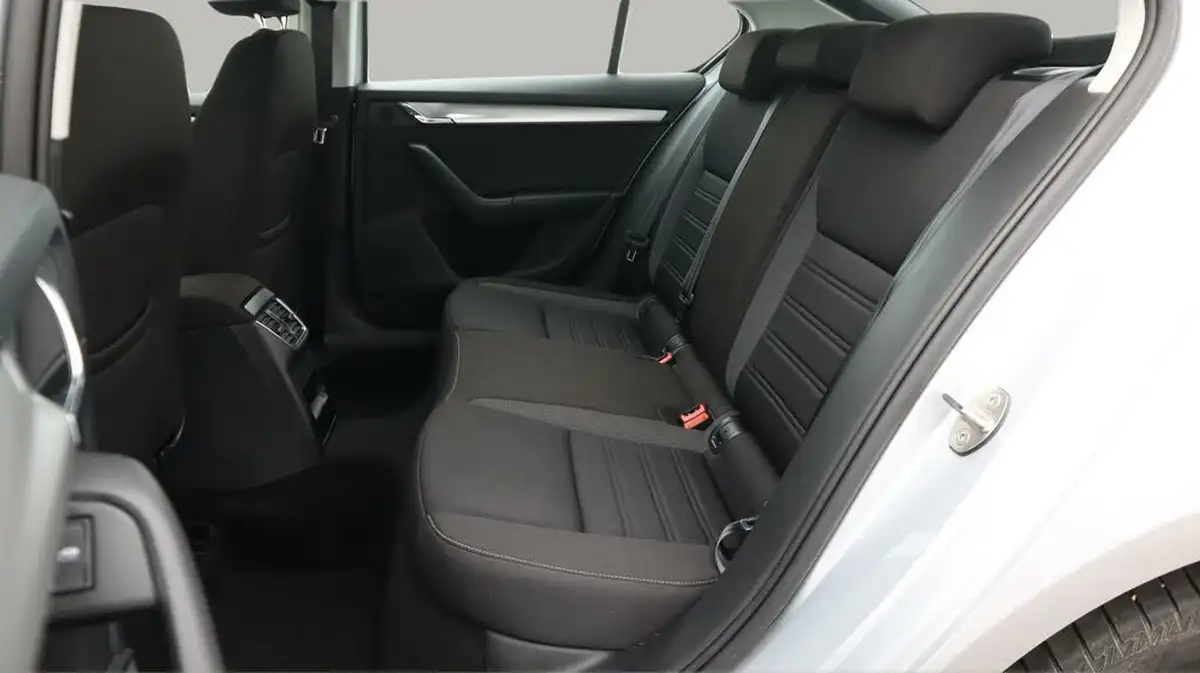 2019-skoda-octavia-15-tsi-se-technology-act-hatchback-big-16
