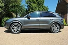2020-porsche-cayenne-30-v6-e-hybrid-462ps-station-wagon-small-1