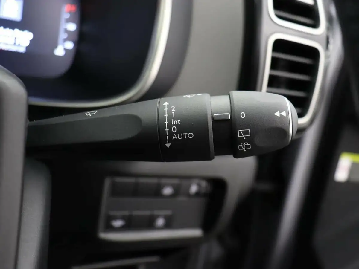 2021-citroen-c5-aircross-12-puretech-shine-big-41