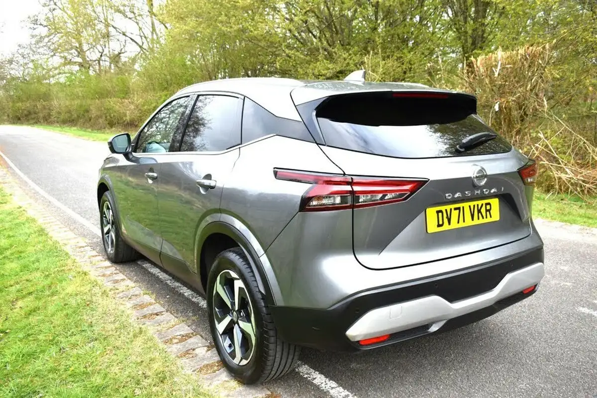 2021-nissan-qashqai-13-dig-t-n-connecta-140ps-big-3