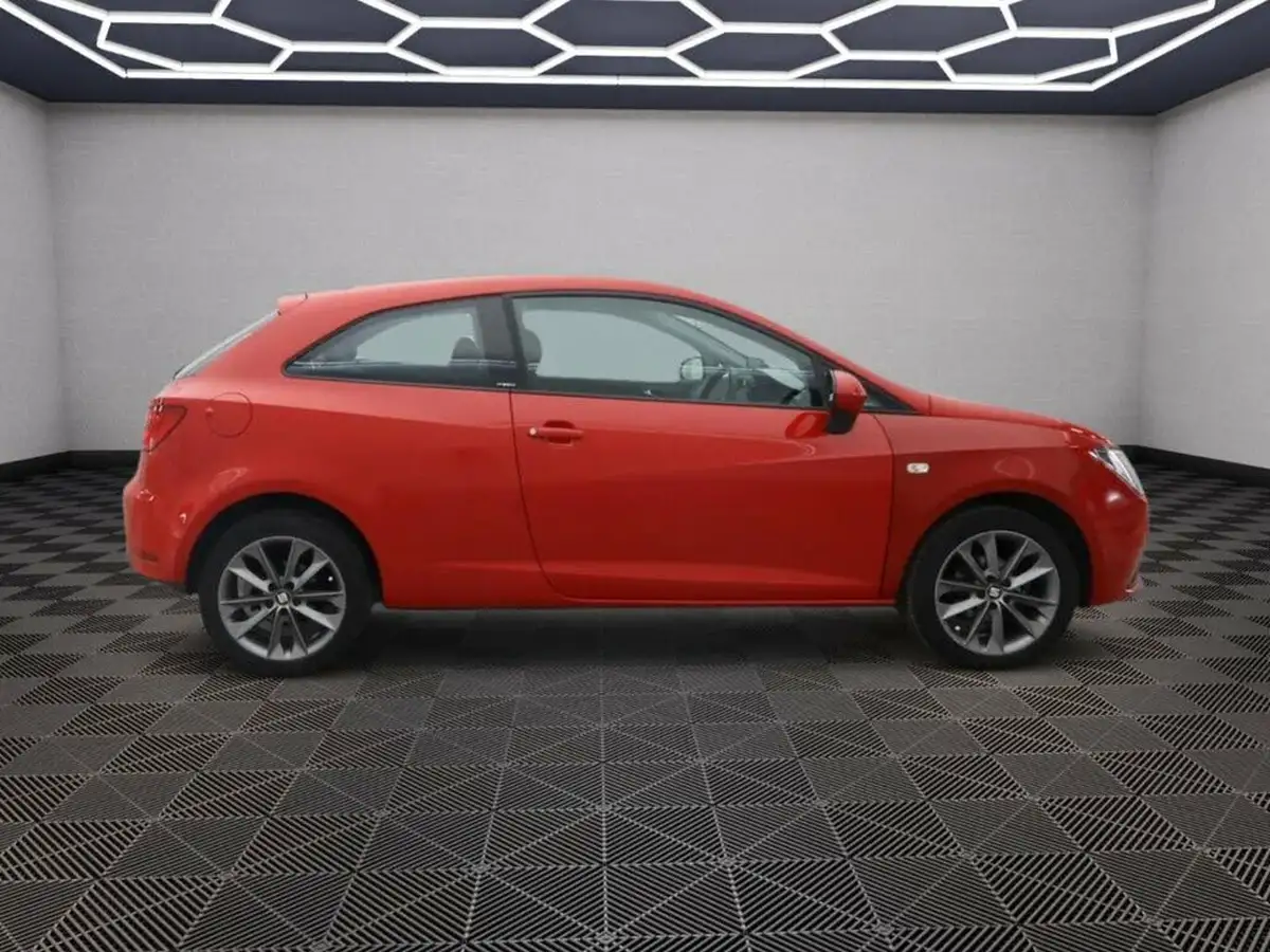 2015-seat-ibiza-12-i-tech-sportcoupe-3d-big-6