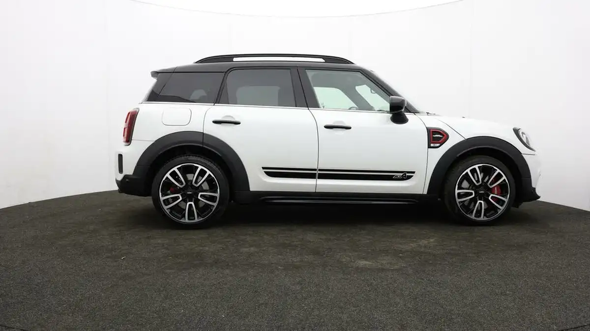 2023-mini-countryman-20-john-cooper-works-302bhp-premium-big-37