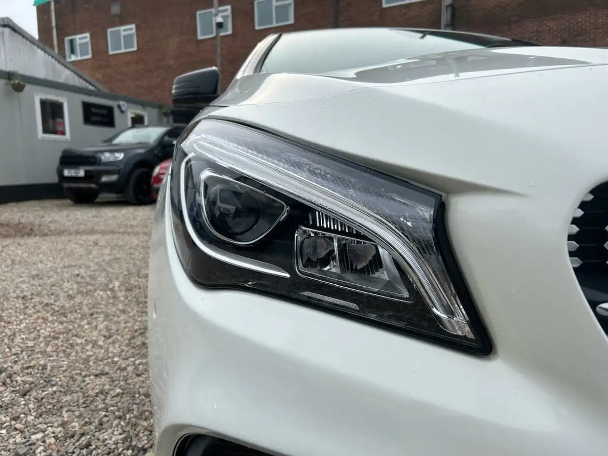 2016-mercedes-benz-cla-21d-cla-220-amg-line-4matic-coupe-4d-big-72
