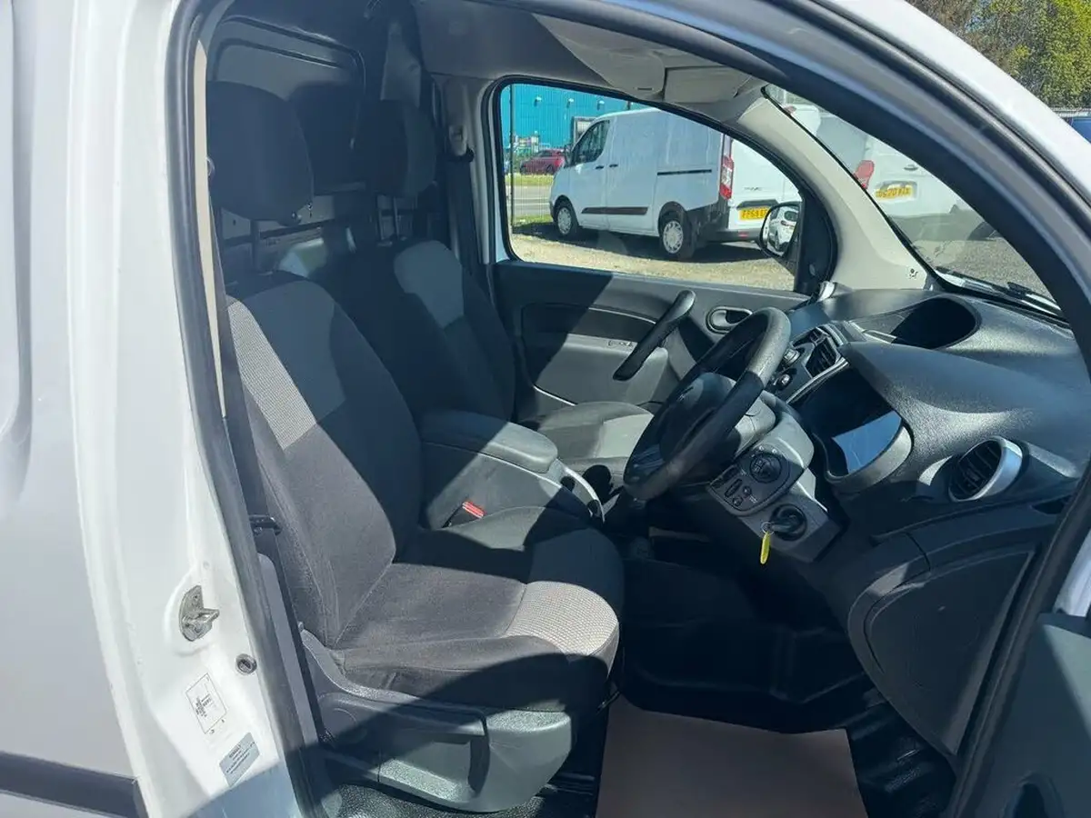 2020-renault-kangoo-15dci-ml19-energy-dci-95-business-big-8