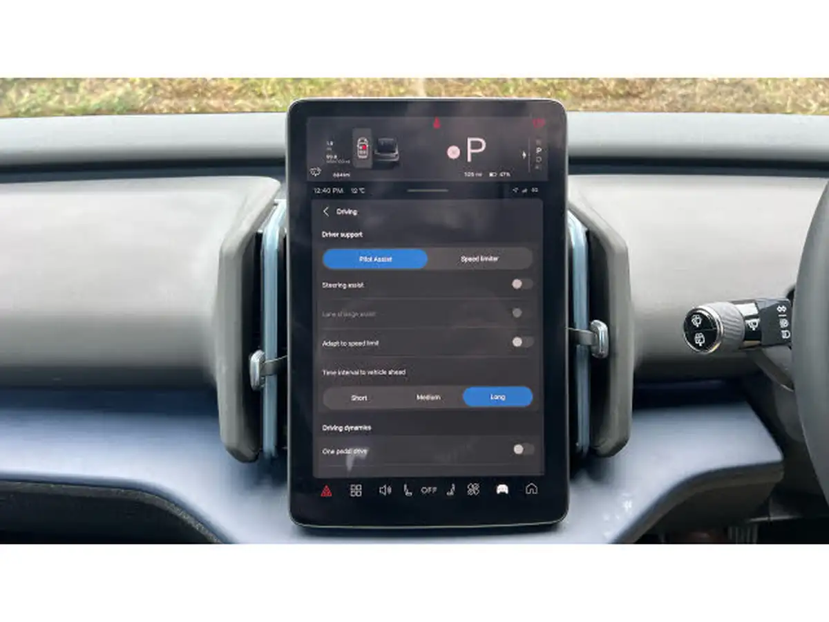 2024-volvo-ex30-e-single-motor-plus-extended-range-big-27