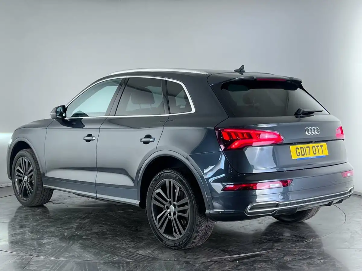 2017-audi-q5-20-tfsi-quattro-s-line-252ps-tronic-big-3