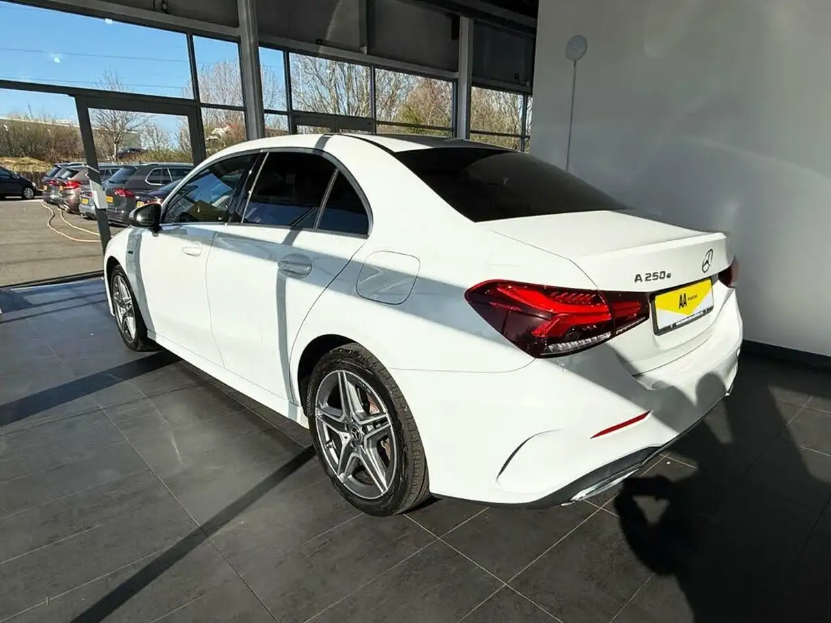 2020-mercedes-benz-a-class-13-a250e-amg-line-saloon-4d-big-7