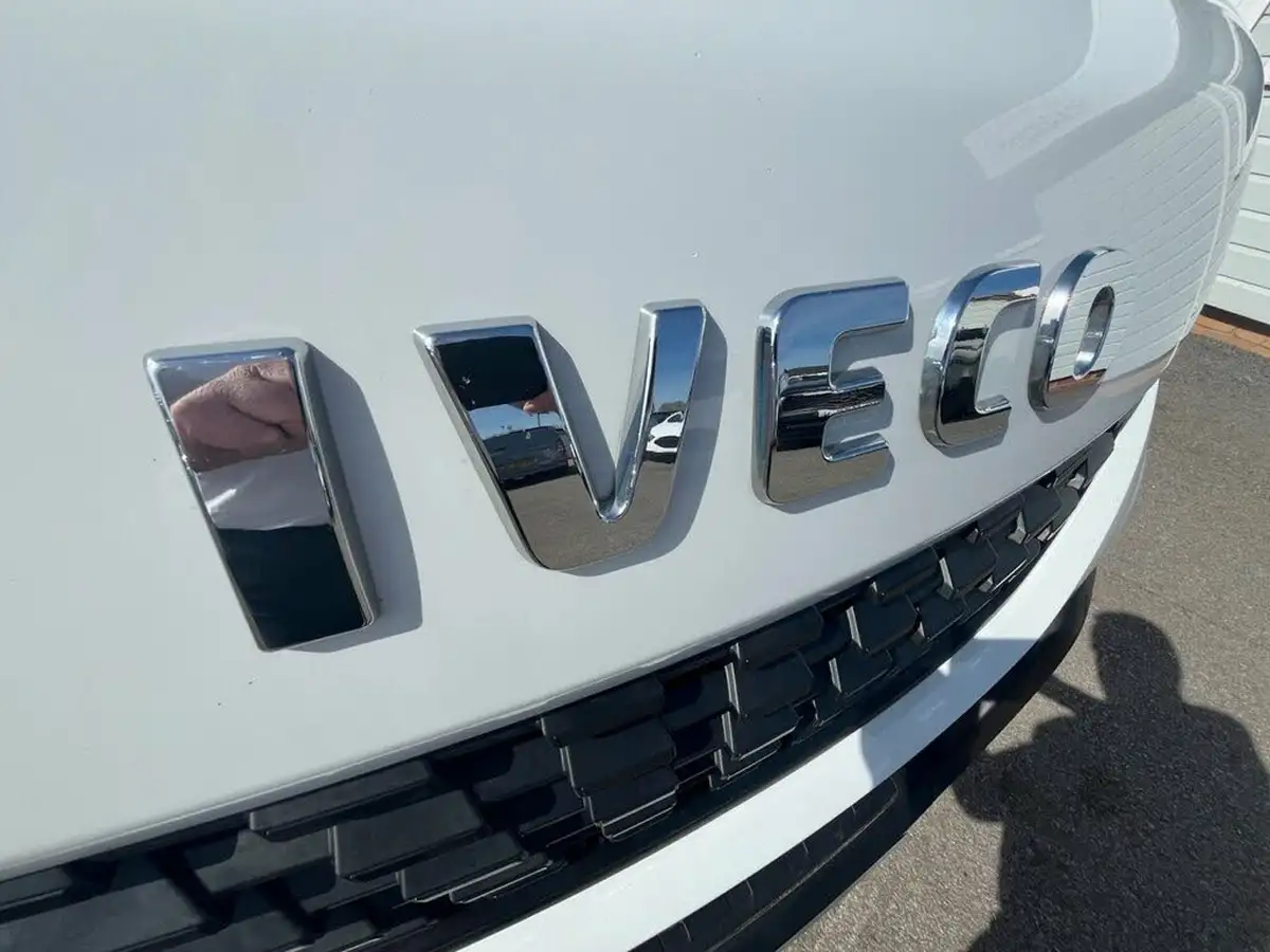2021-iveco-daily-s-class-23td-35s14v-business-3520mm-h2-136pseu6dt-big-15