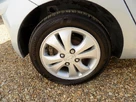 2011-hyundai-i10-12-active-small-11
